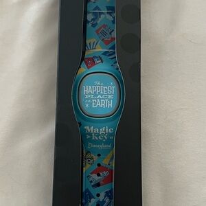 Disneyland Magic Key Magic Band